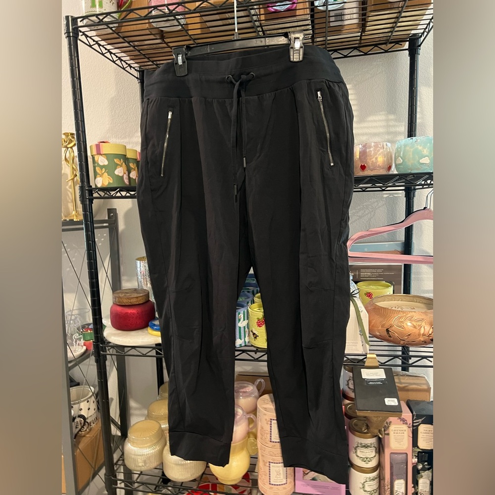 Athleta Trekkie North Jogger Pants, Sz 10 - Picture 4 of 5